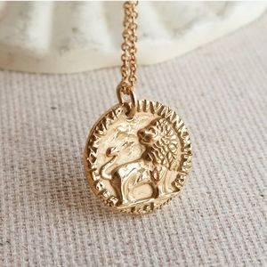 NEW 18K gold plated lion pendant necklace